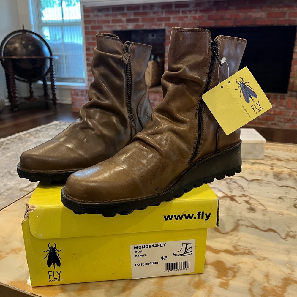 NEW***Fly London Camel Leather Boots
